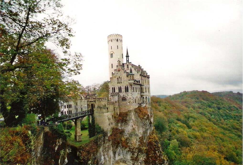 ein herbstliches schloß