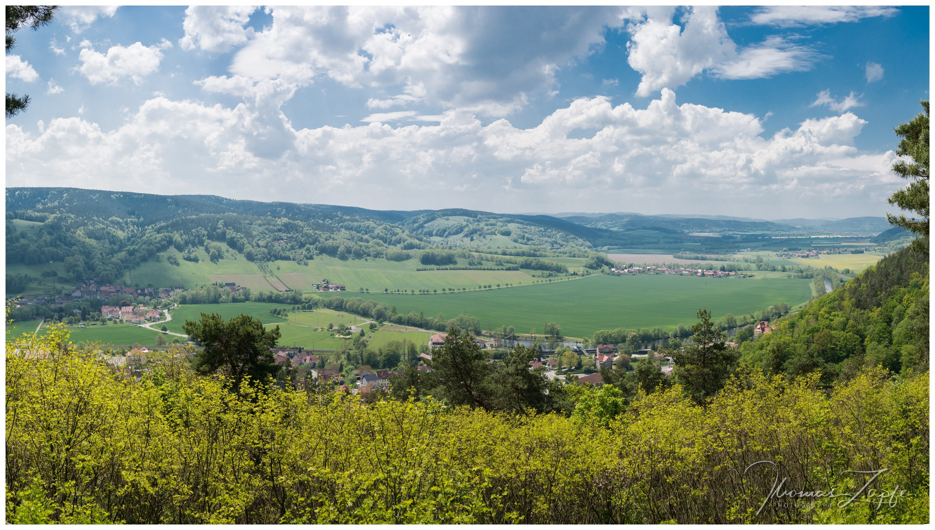 ein herrlicher Blick ins Saaletal von Kienberghaus oberhalb von Uhlstädt