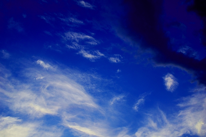 Ein herrlicher Sommerabend mit atemberaubendem Himmel