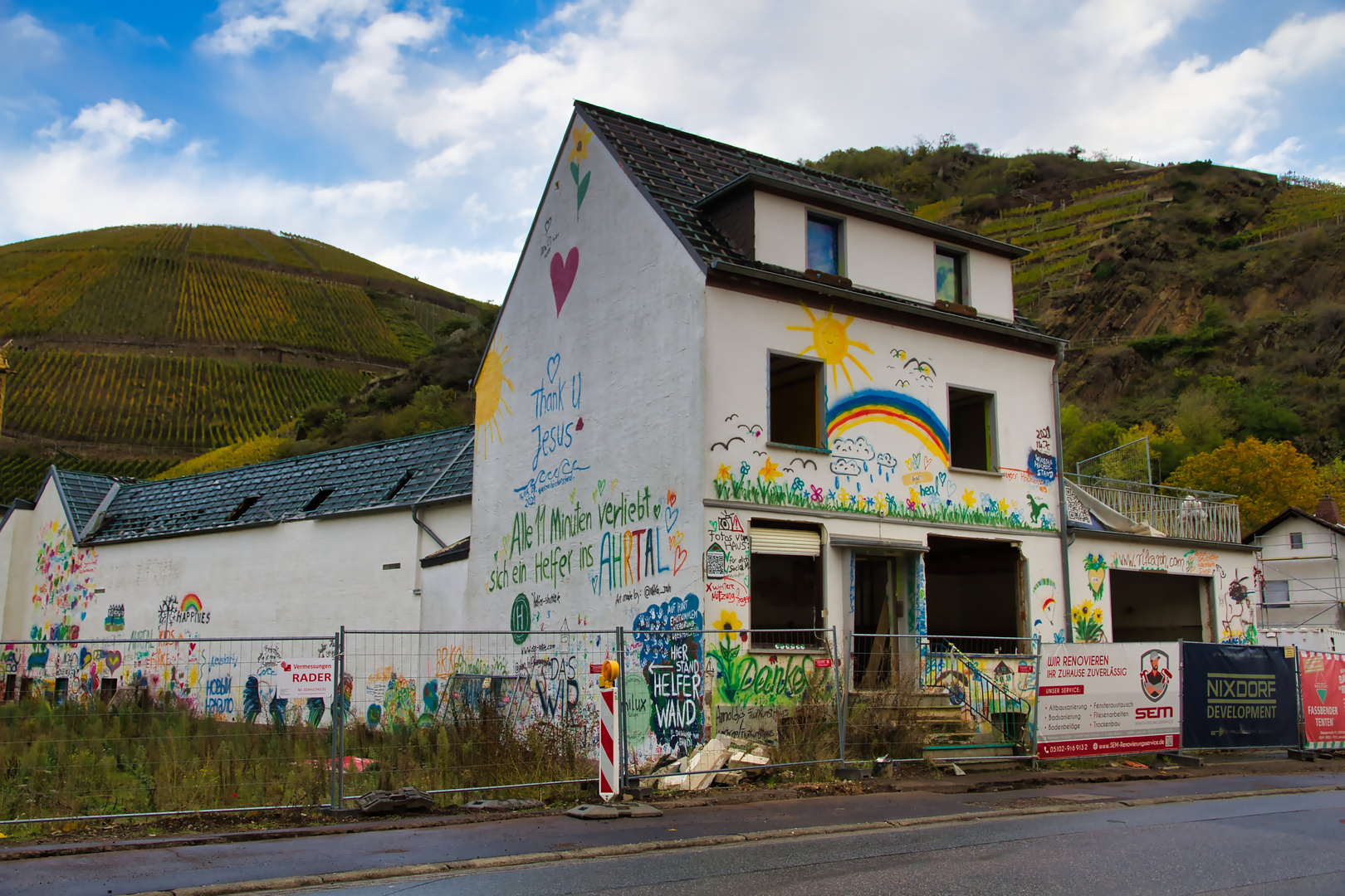 Ein Hochwasserhaus in Dernau an der Ahr