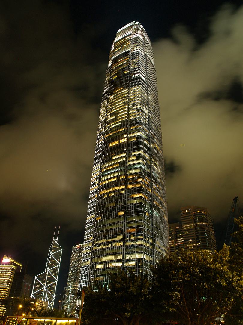 Ein hohes Gebäude in Hong Kong