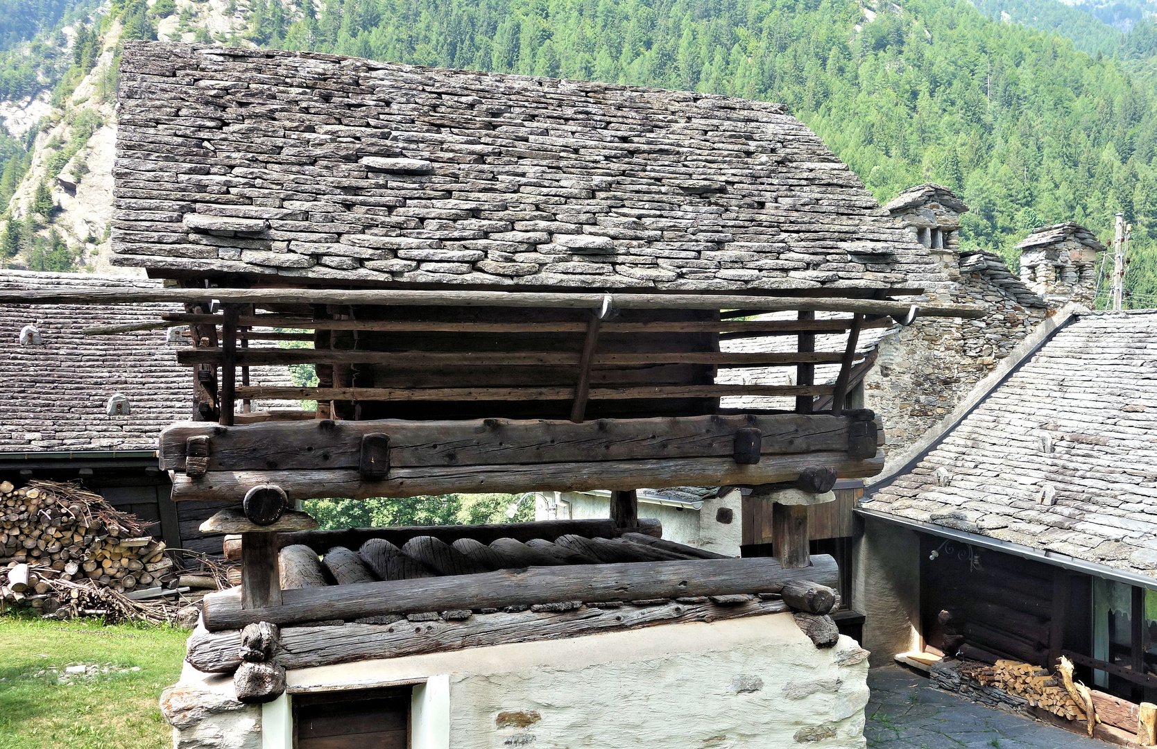 ein interessantes stück alpiner architektur