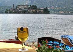 EIN KALTES BIER AM LAGO DI ORTA-ITALIEN PIEMONT