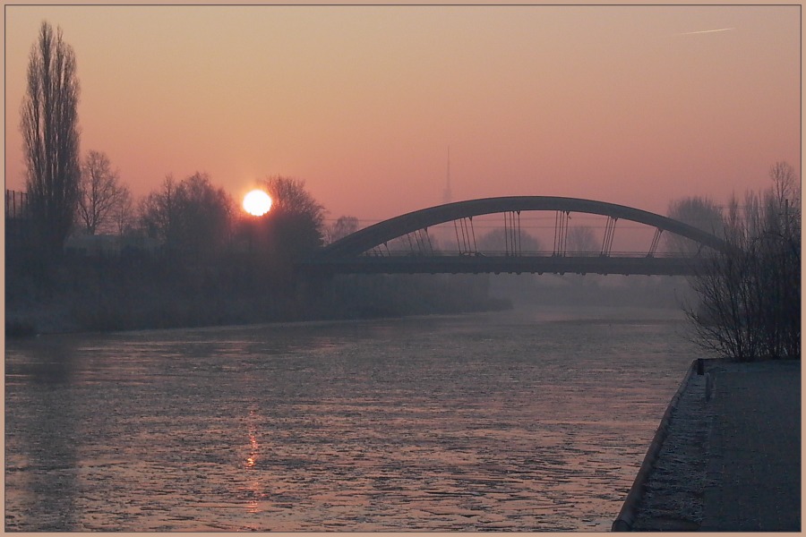 Ein Kanal erwacht