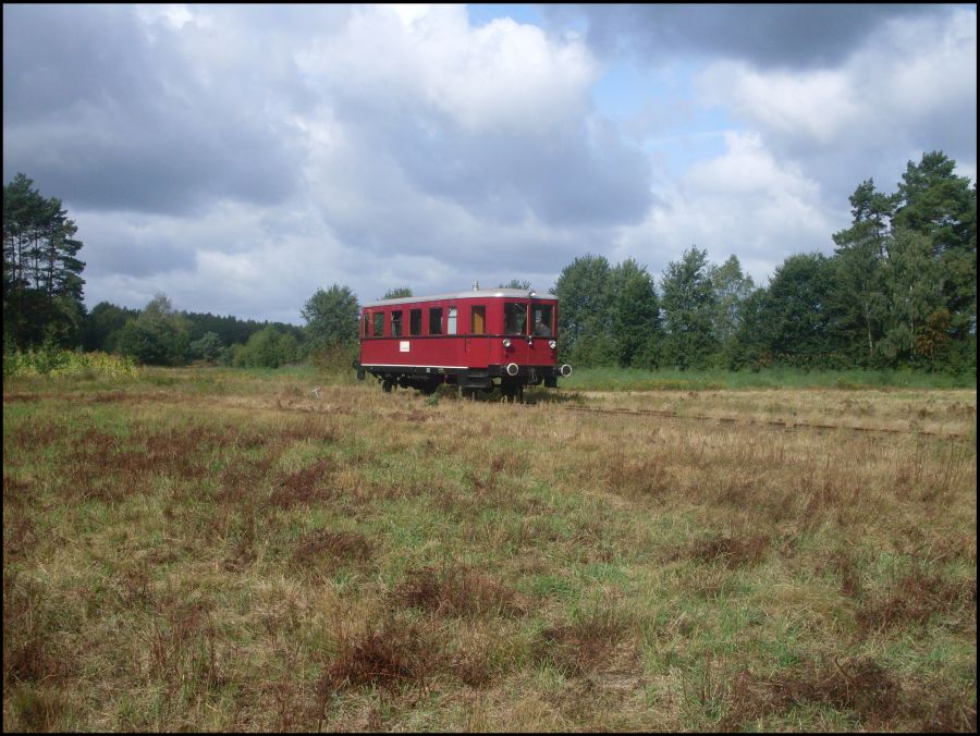 Ein kleiner Triebwagen