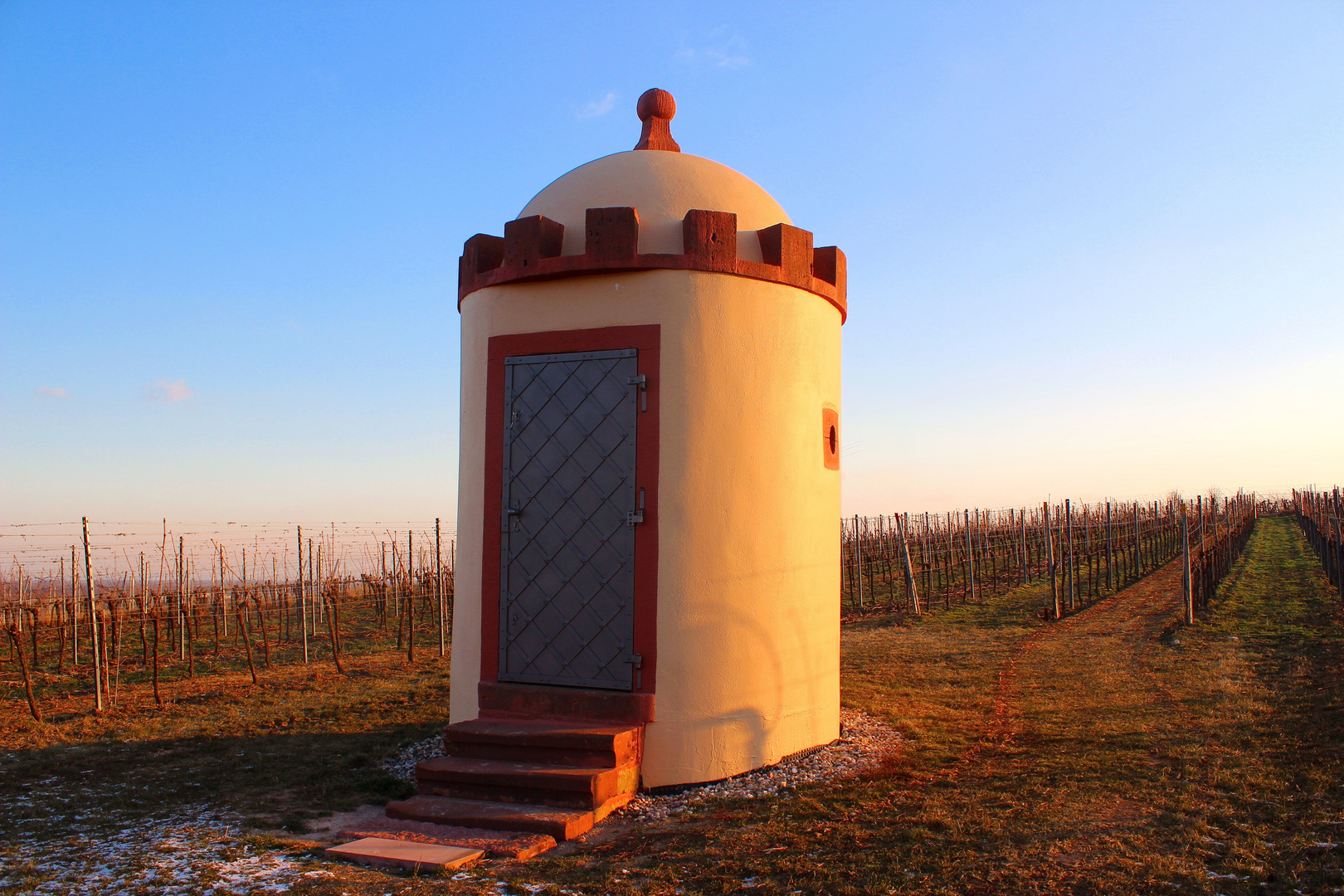 Ein kleines Weinberghäuschen