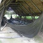 Ein Langschiff im Wikingerdorf bei Bork Havn.