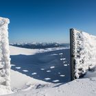 ein letzter Blick in Richtung tief winterliche Tauern...