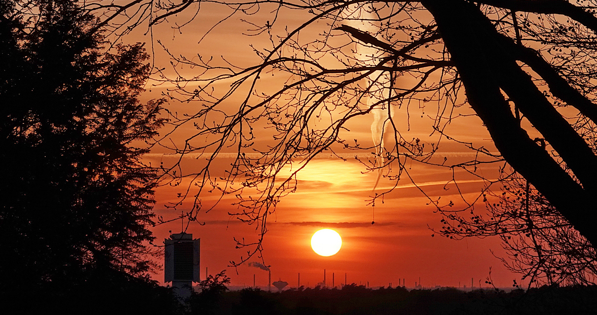 ein letzter Gruß bevor die Sonne verschwindet