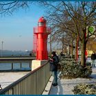 Ein Leuchtturm in Övelgönne/Hamburg