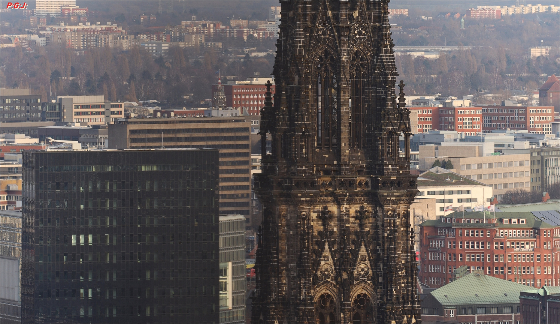 Ein Mahnmal in der Hansestadt Hamburg - Die Kirche "St. Nikolai"