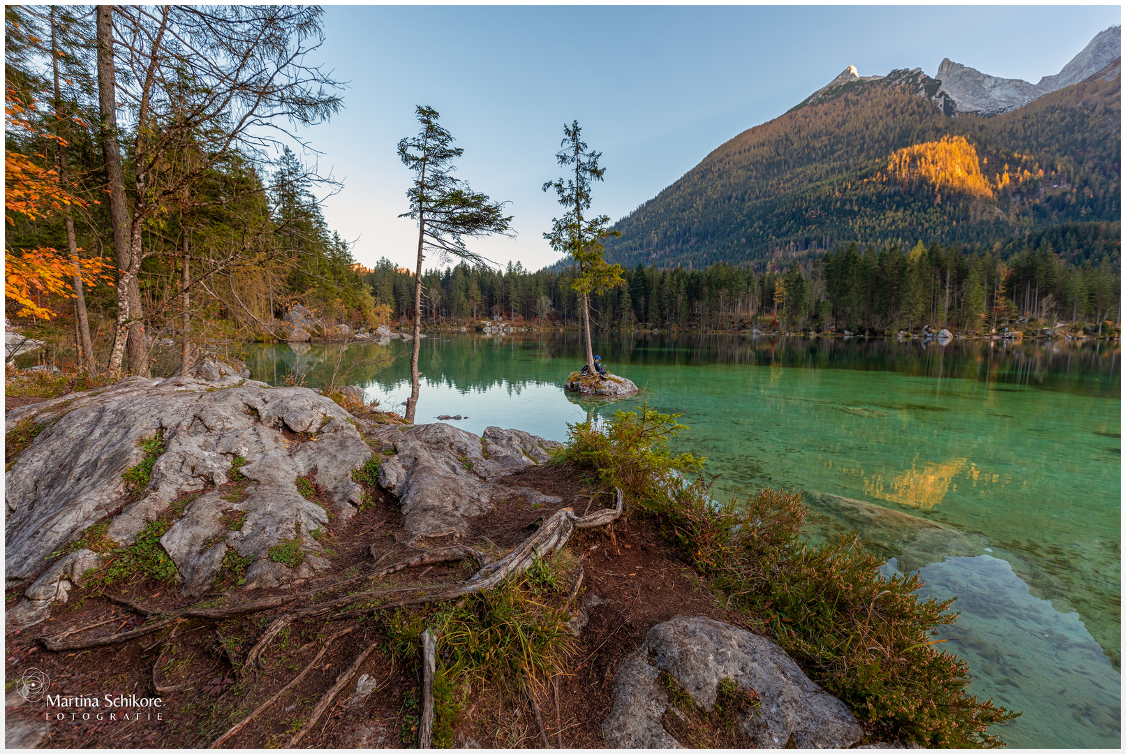 Ein-Mann-Insel im Hintersee