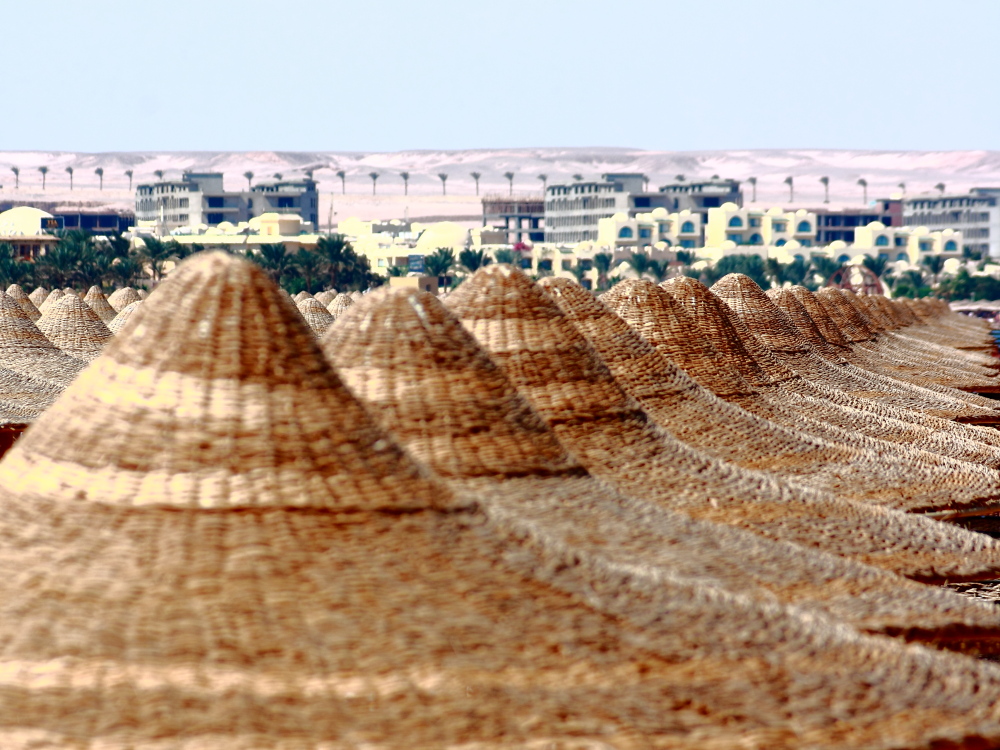 Ein Meer am Strand(hut)