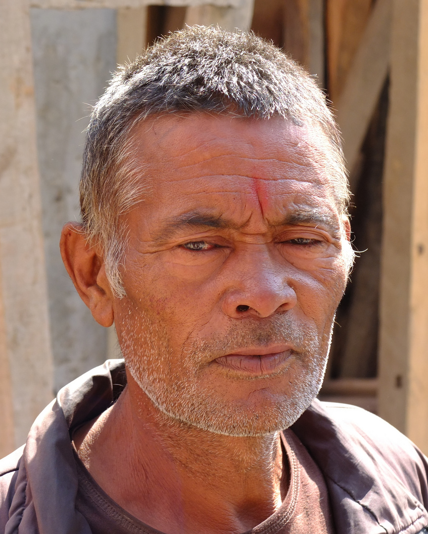 Ein Mensch von 7.490.853.541 Menschen Foto & Bild portrait, portraitfotografie männer Ein Mensch von 7.490.853.541 Menschen Foto & Bild portrait, portraitfotografie männer