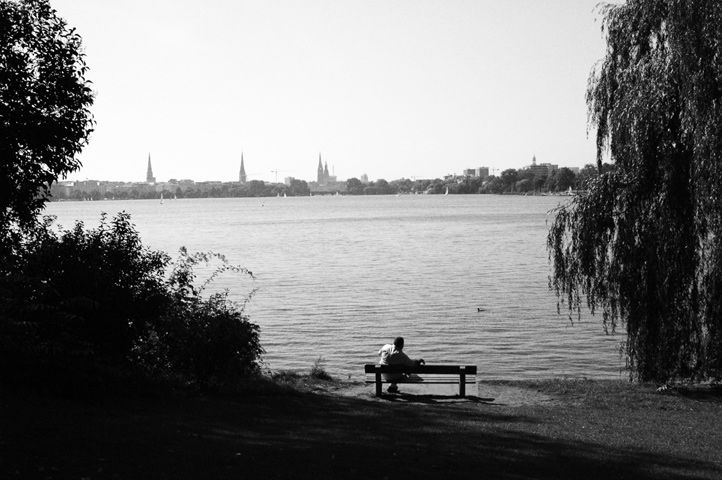 ..ein Moment an der Alster..