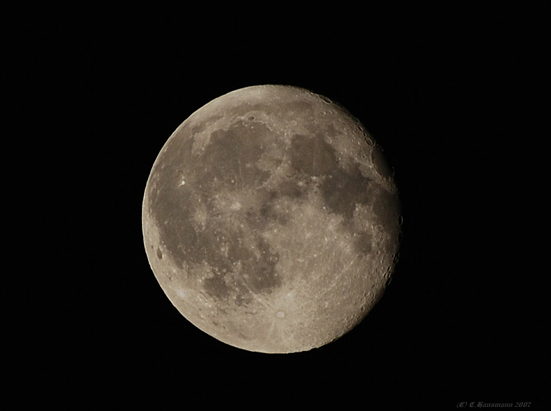 Ein Mond über Mesmerode