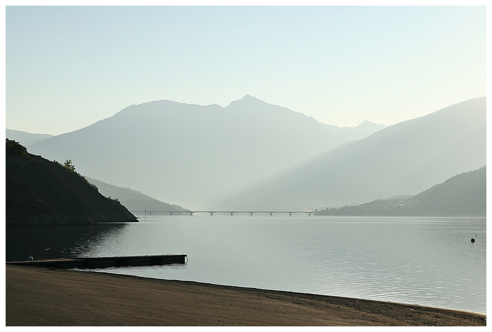 Ein Morgen am Lac de Serre-Ponçon