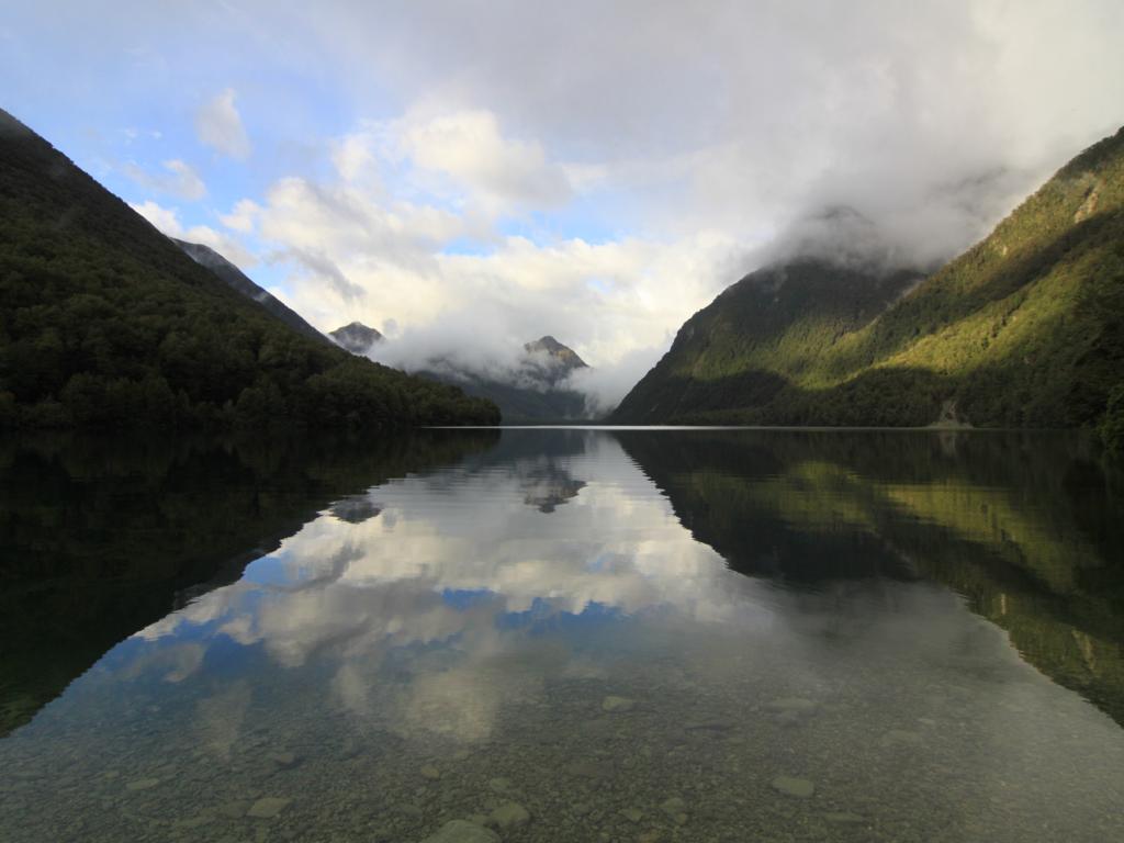 ...ein Morgen am Lake Gunn (Neuseeland)