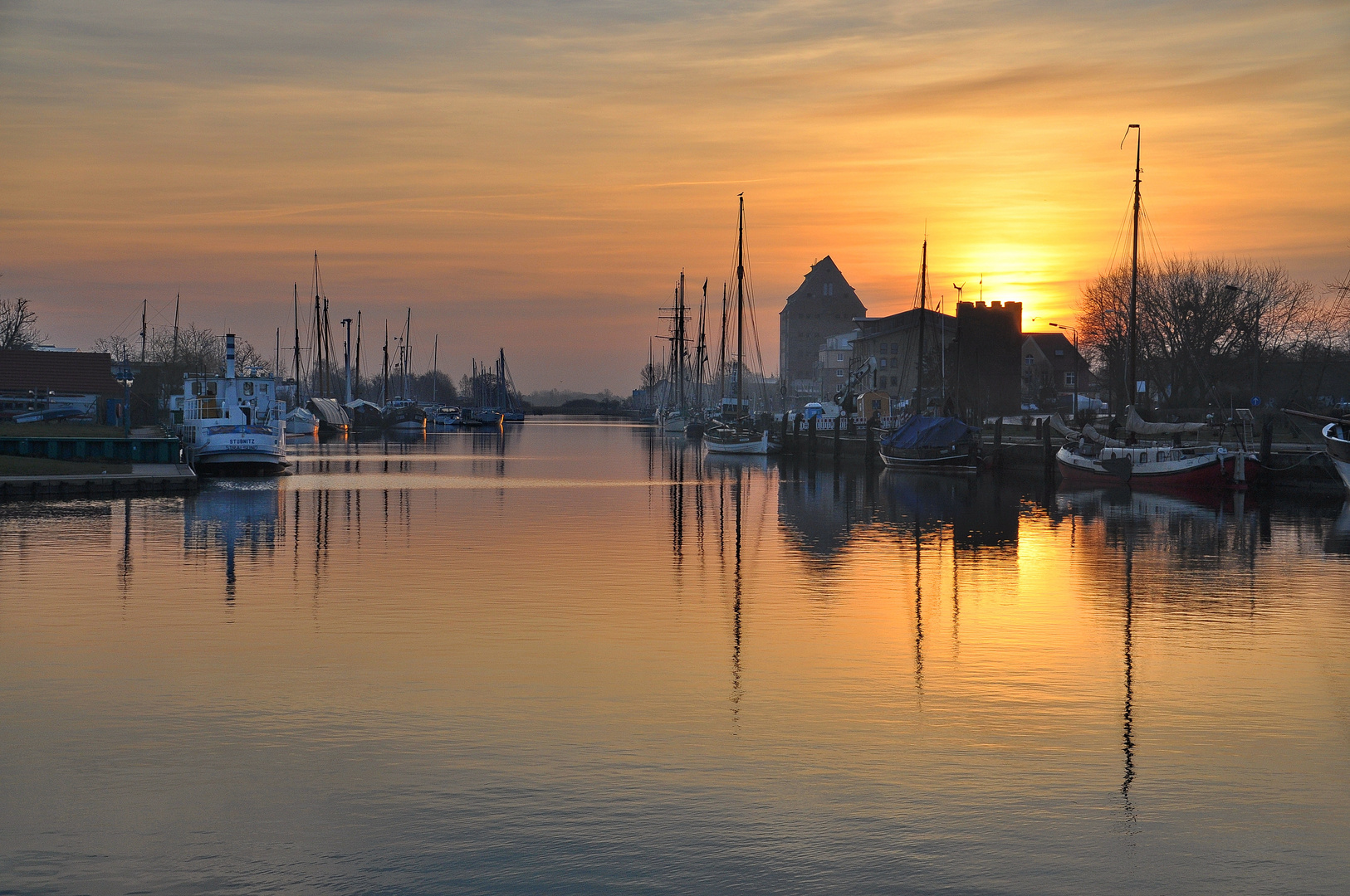 Ein Morgen am Museumshafen in Greifswald