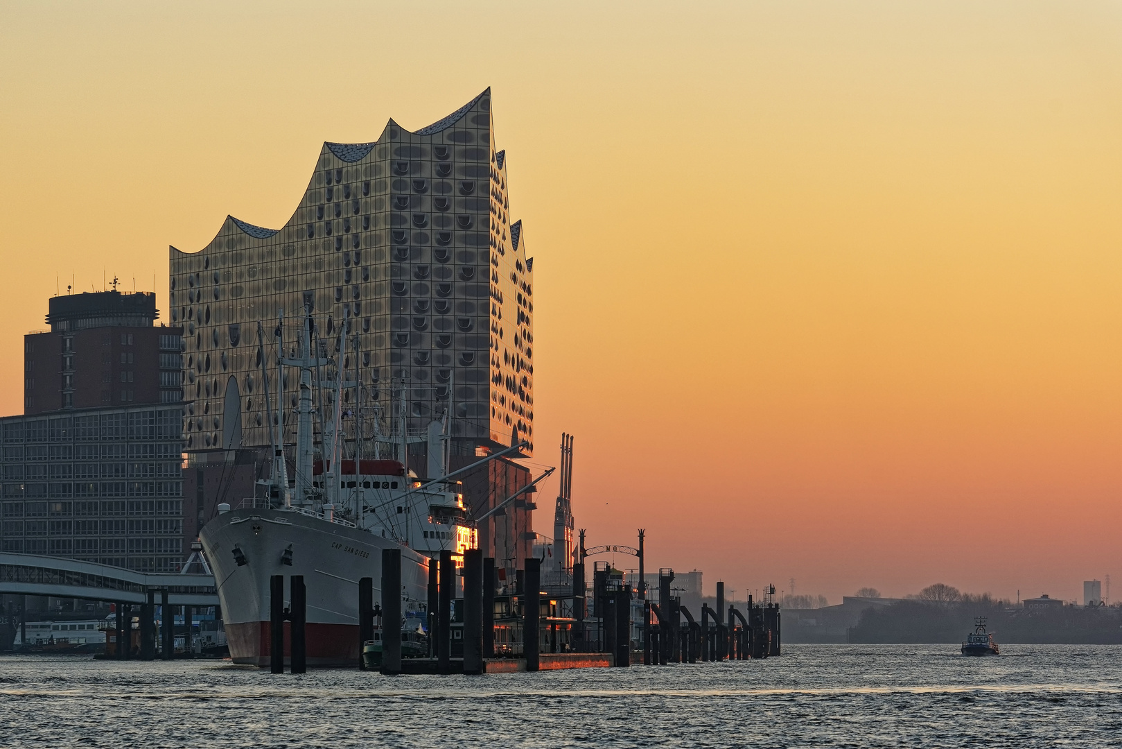 Ein Morgen im Hafen