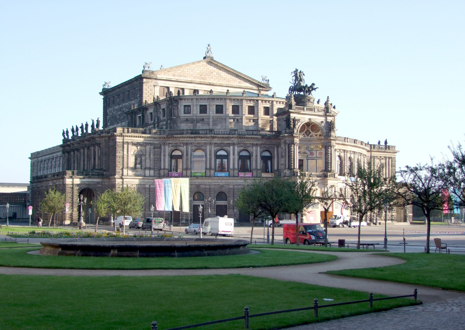 Ein Morgen in Dresden -Die Semperoper 2-