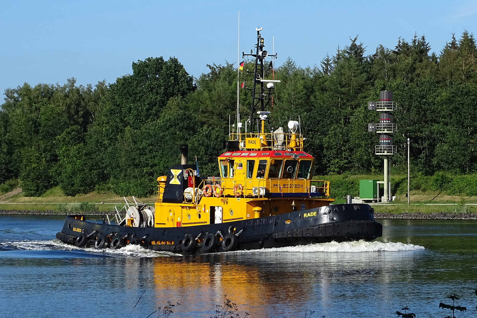 ein "neuer" Schlepper im Nord-Ostsee-Kanal
