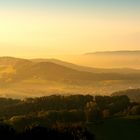 Ein neuer Tag wirft sein goldenes Licht