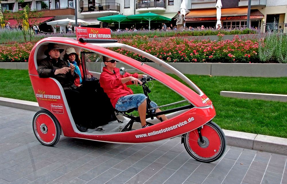 Ein neues Fahrzeug samt Chauffeur ...