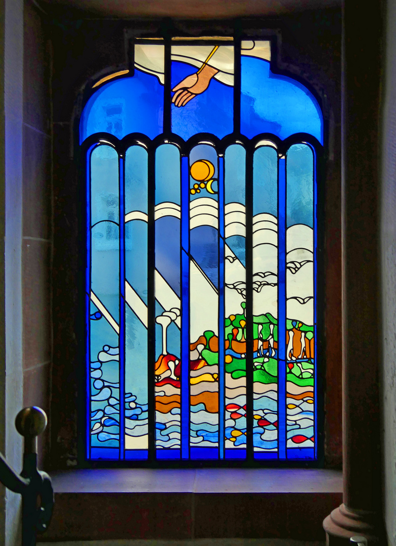 - ein neues Fenster in der Schlosskirche ...