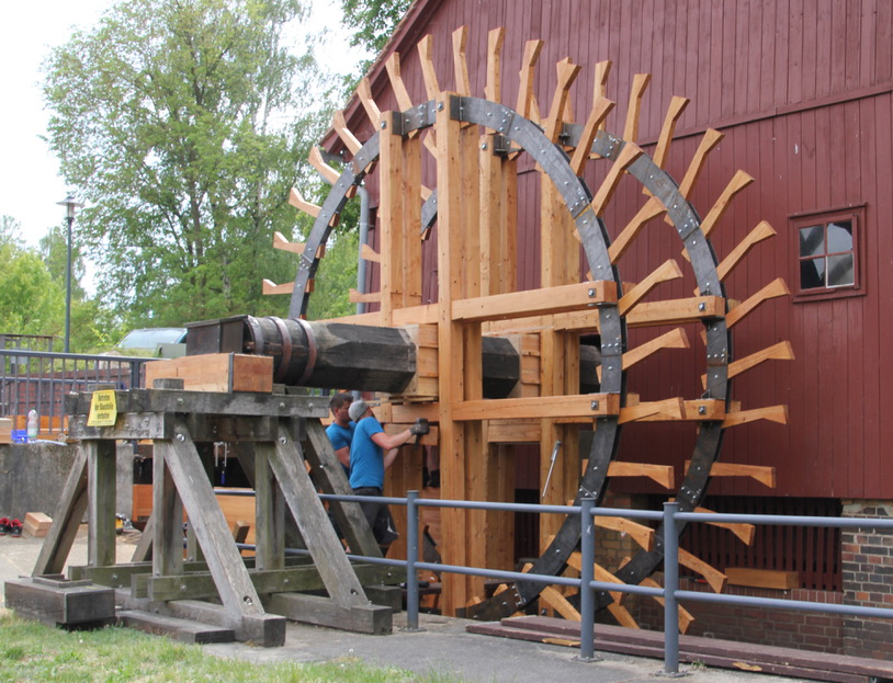 Ein neues Wasserrad für die Spreewehrmühle Cottbus