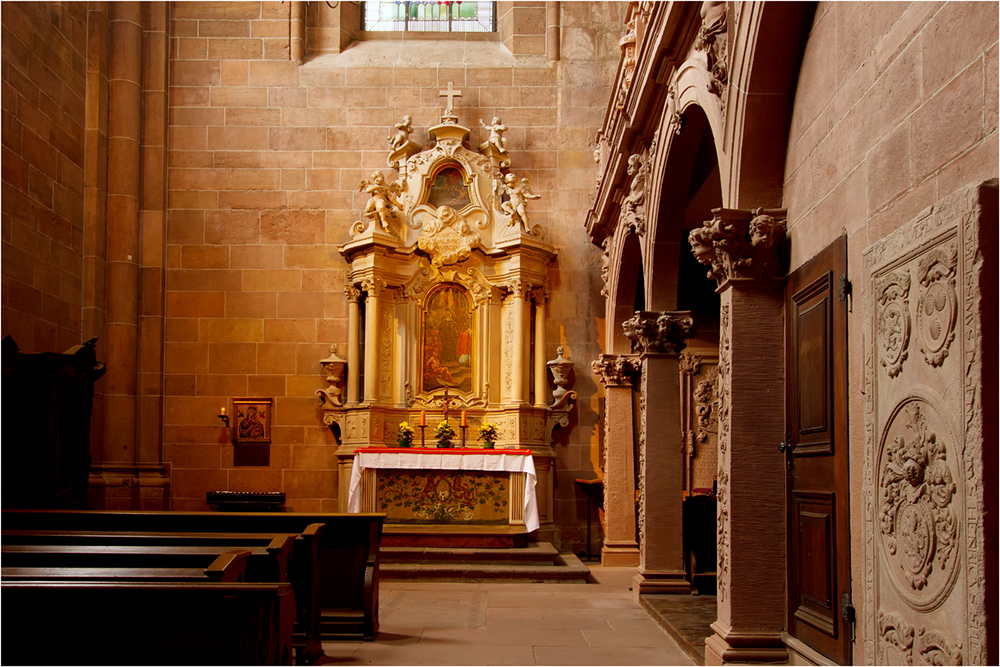 Ein Nischenaltar