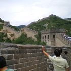 ein paar Leute auf der Mauer.....