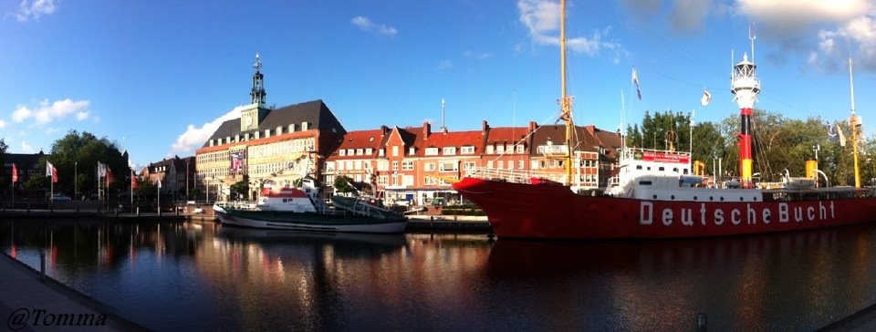 Ein panoramabild von Emden