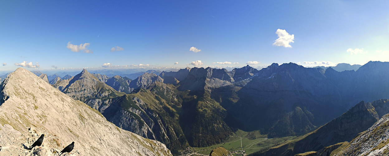 Ein Paradegipfel im Ostkarwendel [Südostblick]