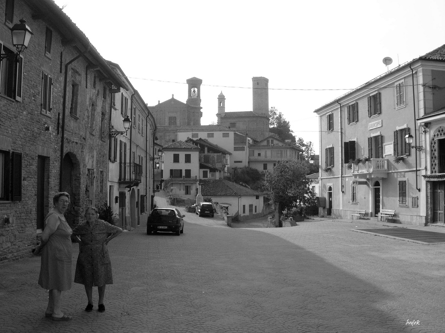 Ein piemontesisches Dorf bei Asti