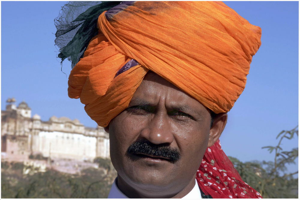 ein Rajphut beim Amber Fort in Jaipur