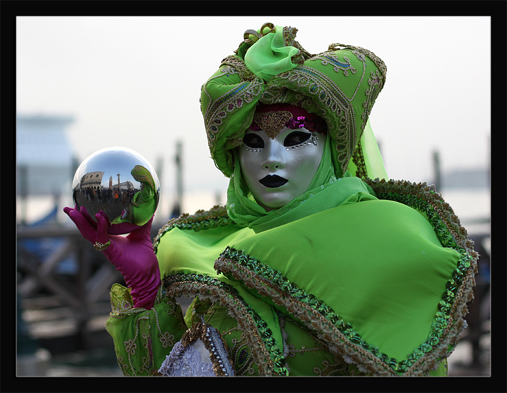 Ein Rausch der Farben am Carnevale di Venice 2