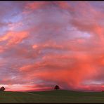 Ein Regenbogen noch vor Sonnenaufgang....