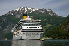 Ein riesen Pott im Geiranger Fjord