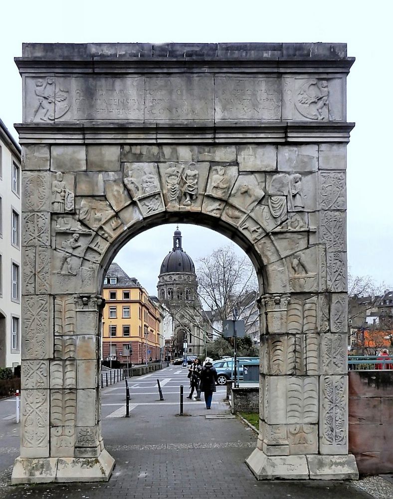 Ein römisches Monument