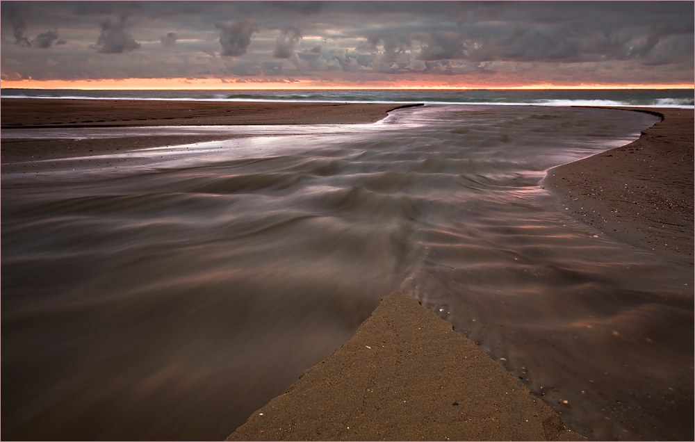 Ein roter Streif am Horizont (#2)