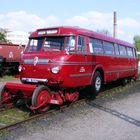 Ein Schiene-Straße-Bus in Bochum-Dalhausen