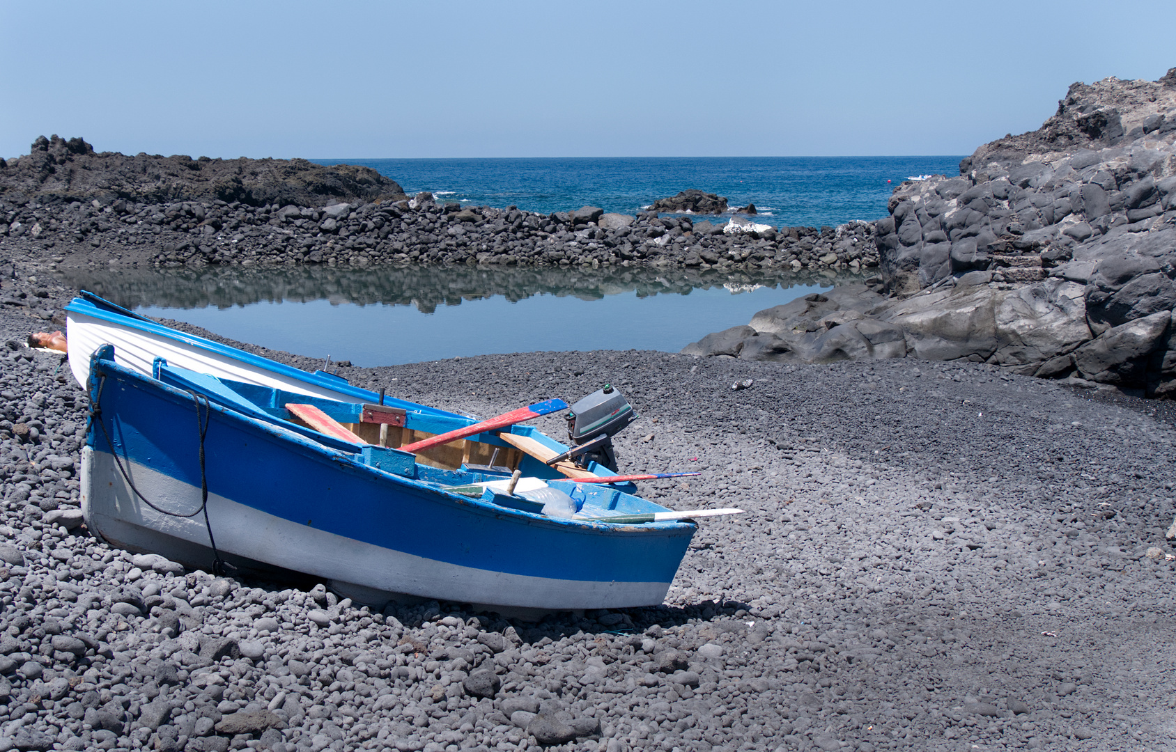 ein Schiff ist gekommen