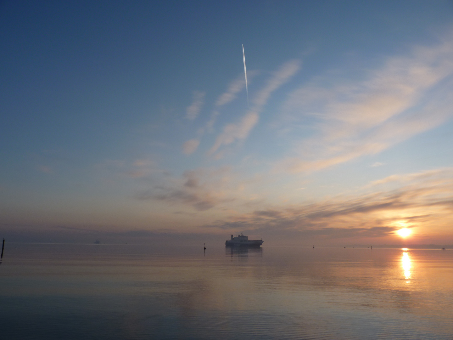 ein Schiff wird kommen...