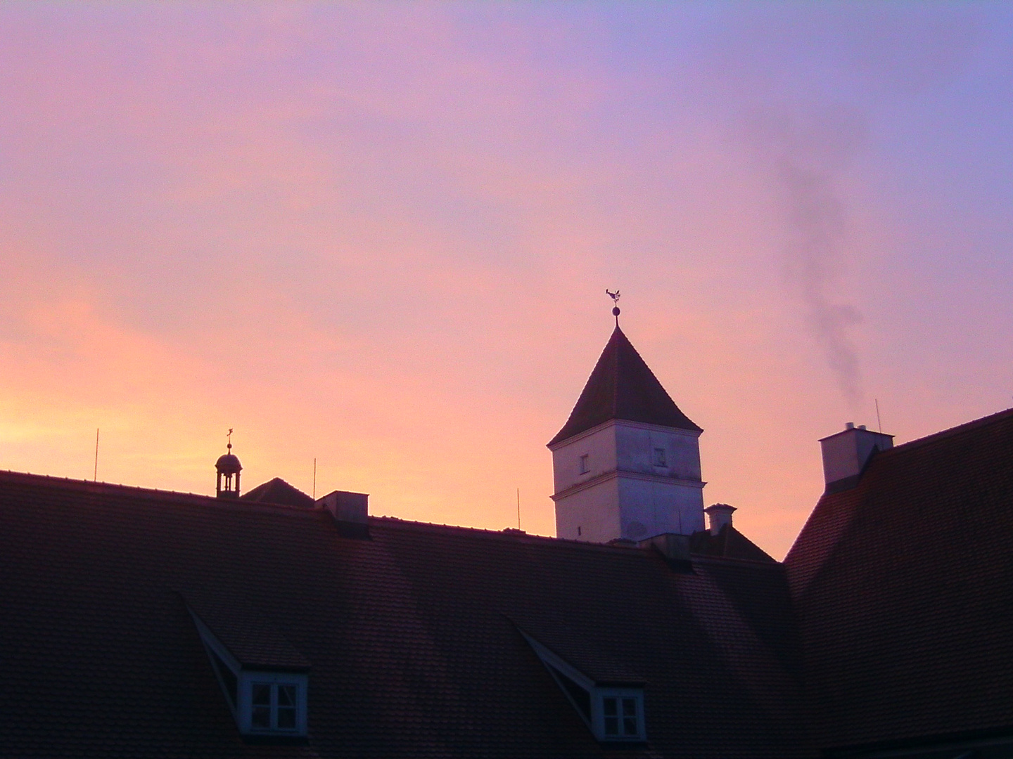 Ein Schloss in der Dämmerung