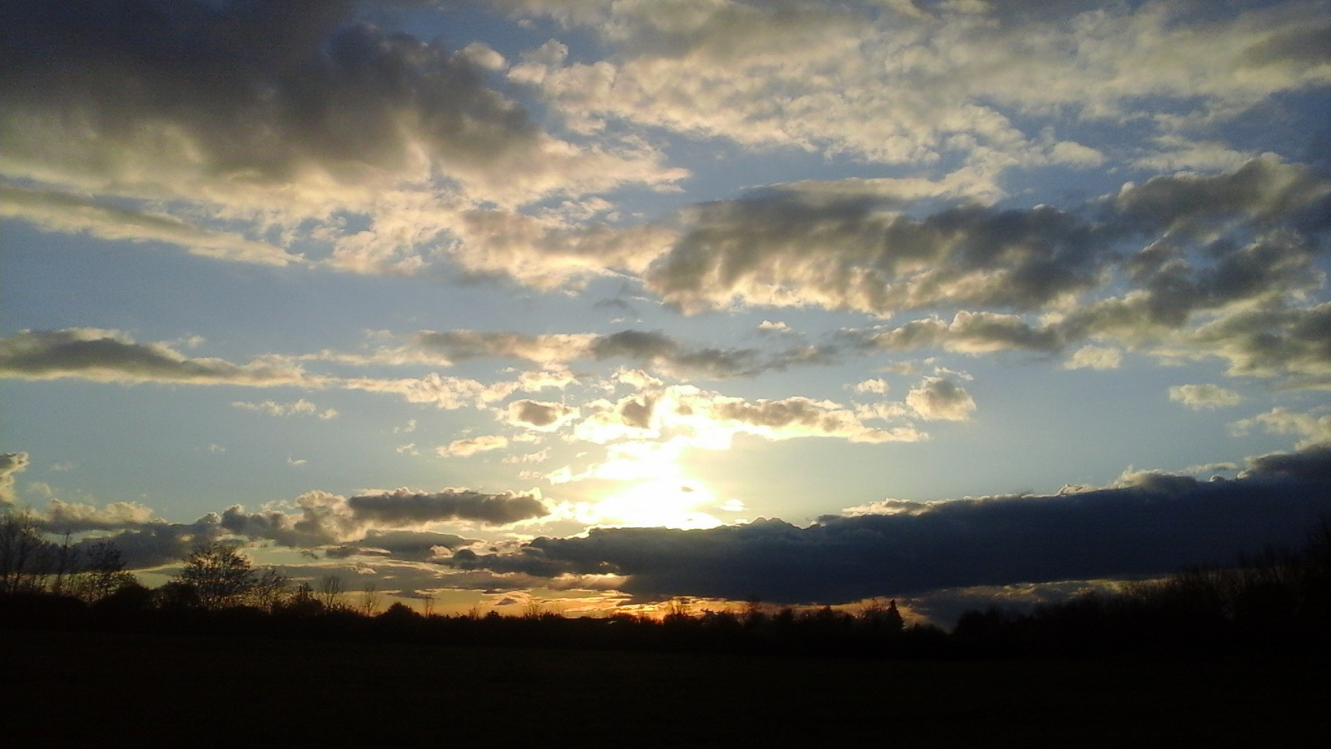 ein schöner Abendhimmel lädt zum träumen ein