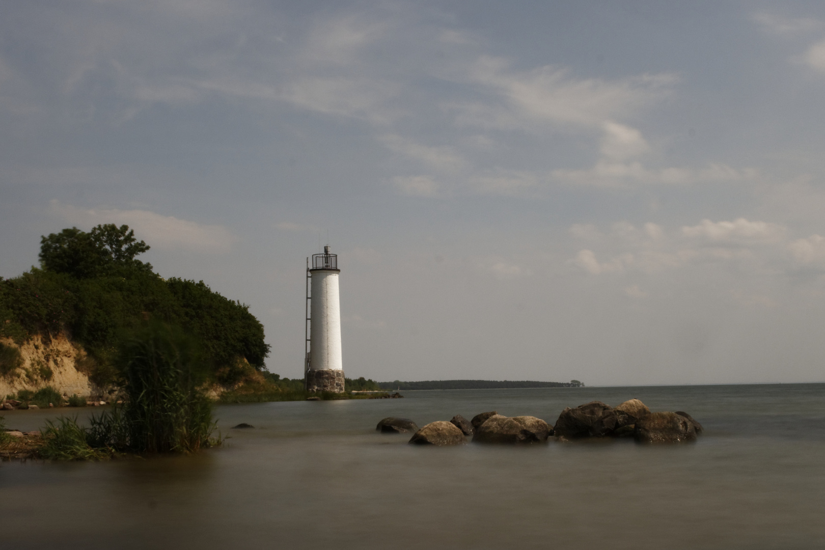 Ein schöner abgelegener Leuchturm auf Rügen