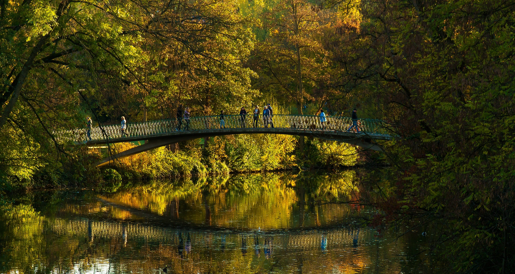 Ein schöner Blick über die Rems in Waiblingen Foto & Bild | erwachsene