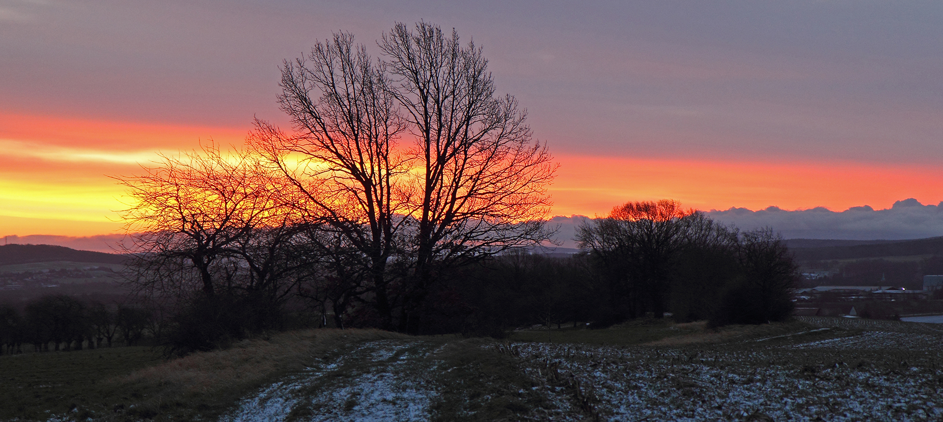 Ein schöner Januarmorgen und neben dem Morgenrot...