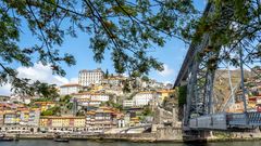 Ein schöner Platz in Porto